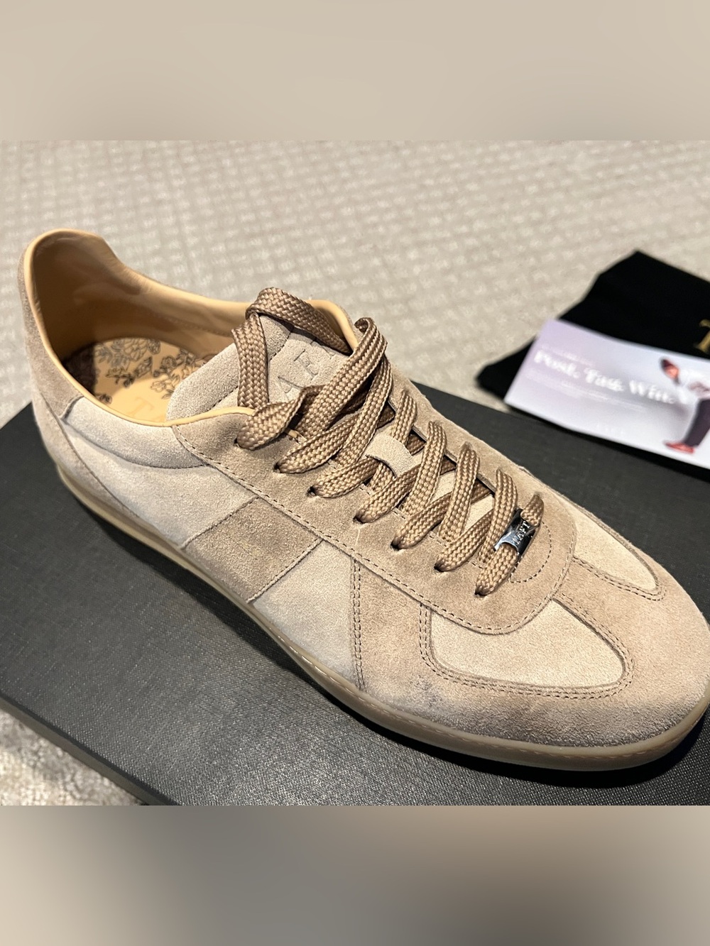 Taft Black and Gold Sneakers (Men)